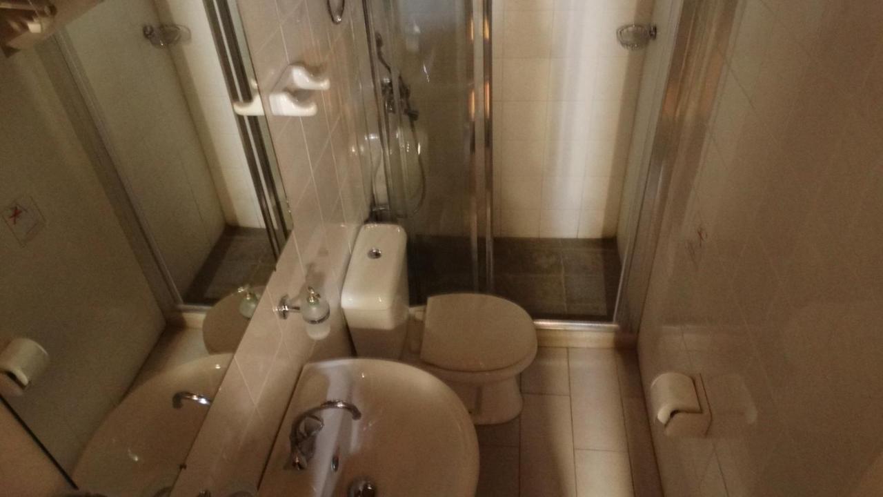 Akrotainaritis Rooms ييروميلين المظهر الخارجي الصورة
